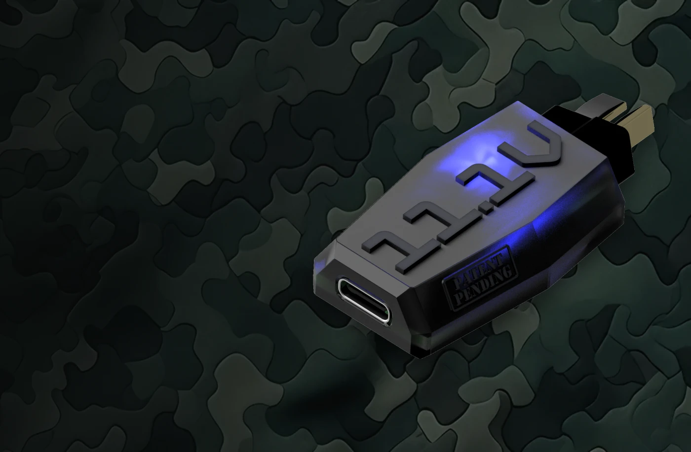 Kamuflaj zeminde EMR Type-C airsoft pil şarj cihazı